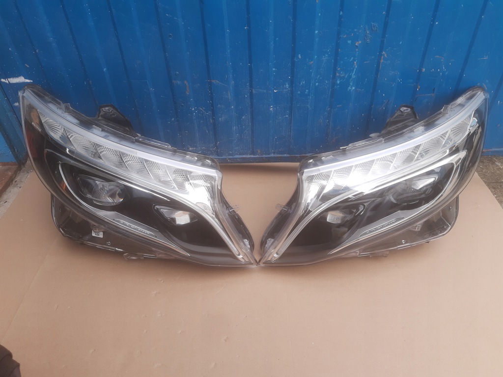 mercedes vito v w447  izq.   der..  faro led (#)