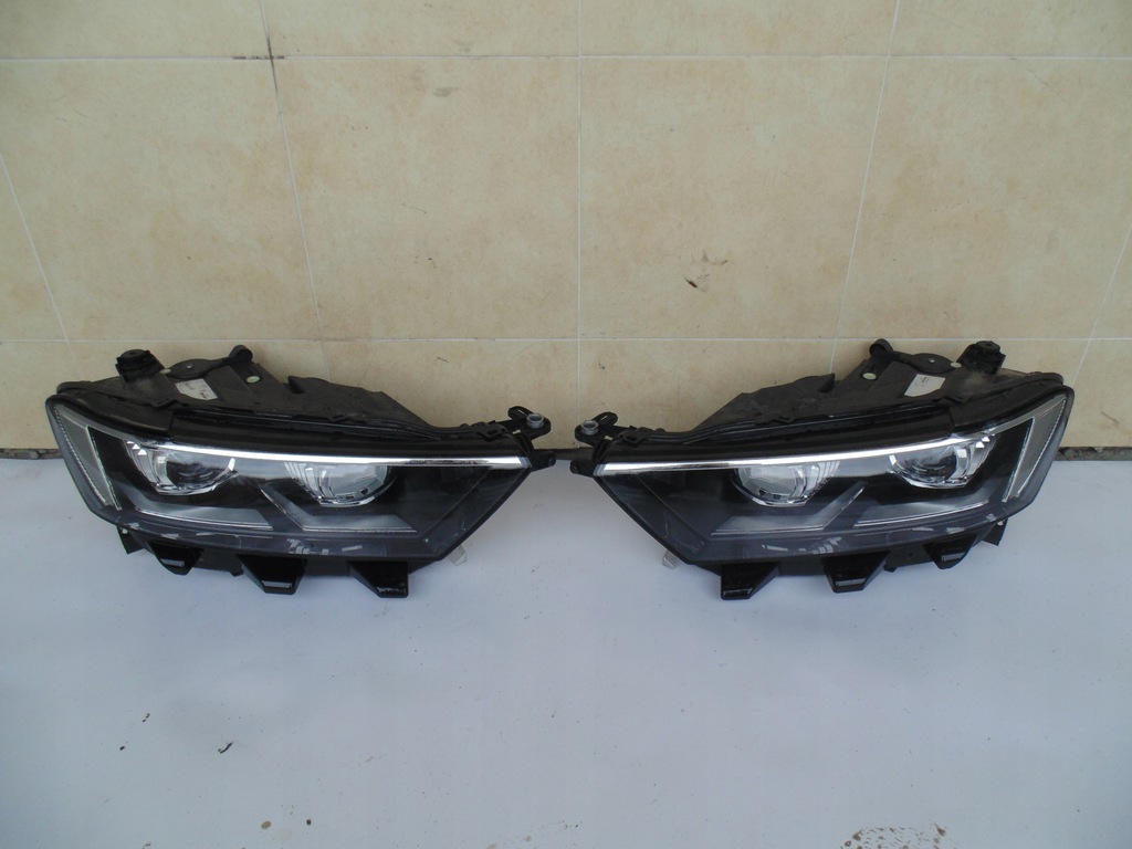  faro izq. der.. led vw t roc 2ga 2018 año (#)