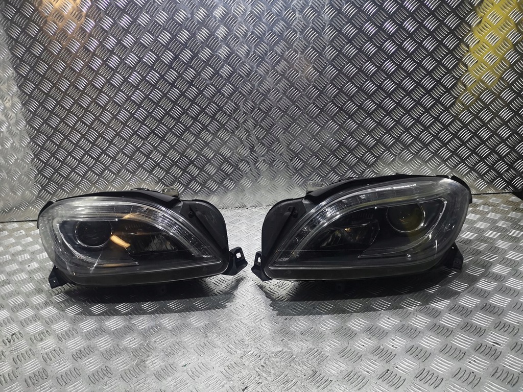  faro delantero der.. mercedes ml w166 bixenon compl (#)