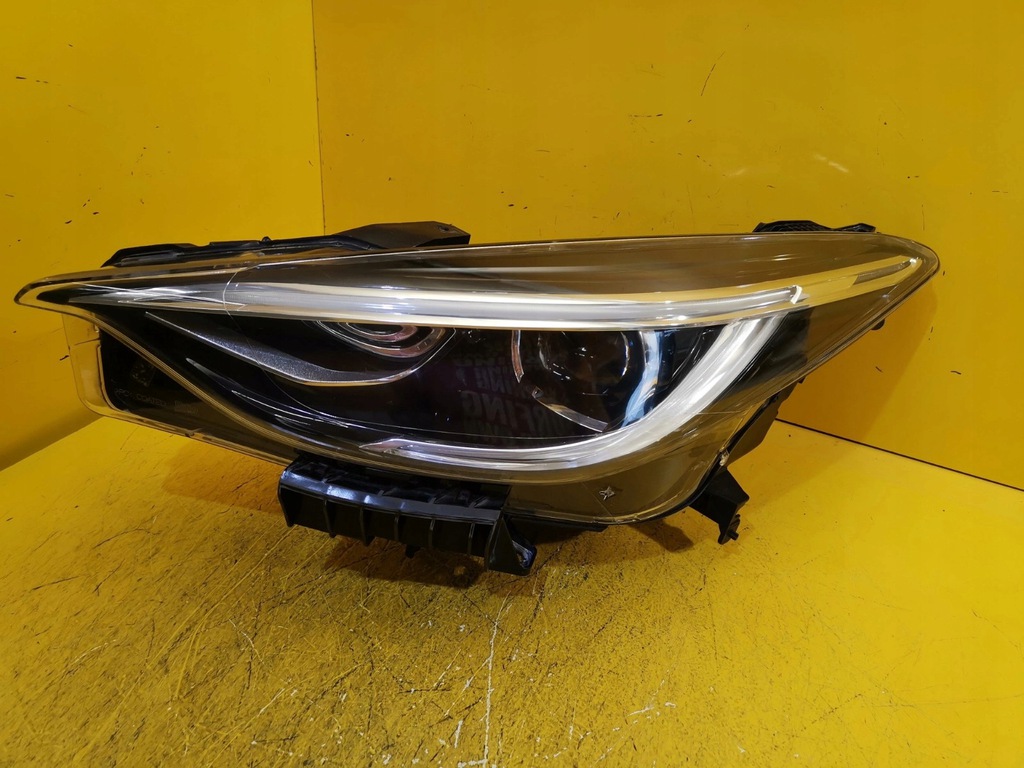 faro izq. infiniti q30 qx30 full led (#)