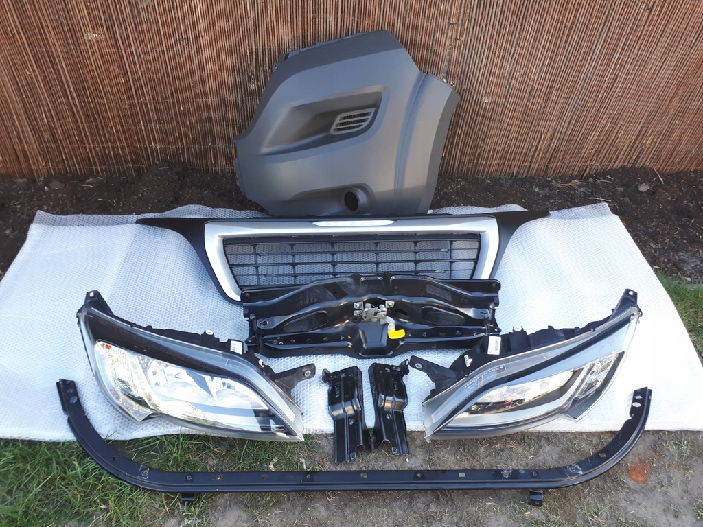 calandra paragolpes delantero boxer faro izq. der.. led (#)