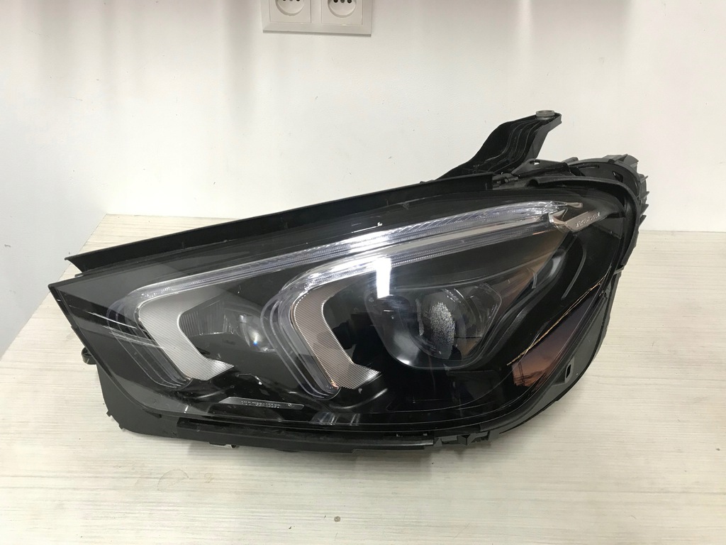  faro izq. gle w167 lift full led (#)