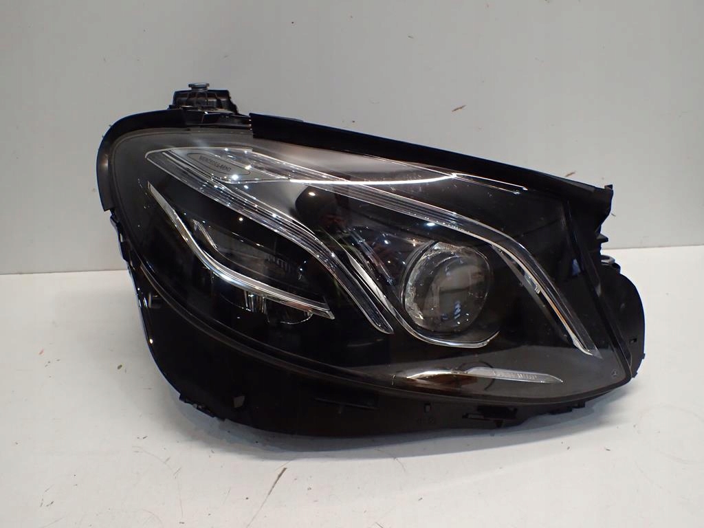  faro delantero der.. mercedes clase e w213 full led (#)