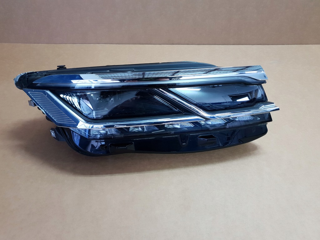 vw touareg iii full led faro der.. 761941082 (#)