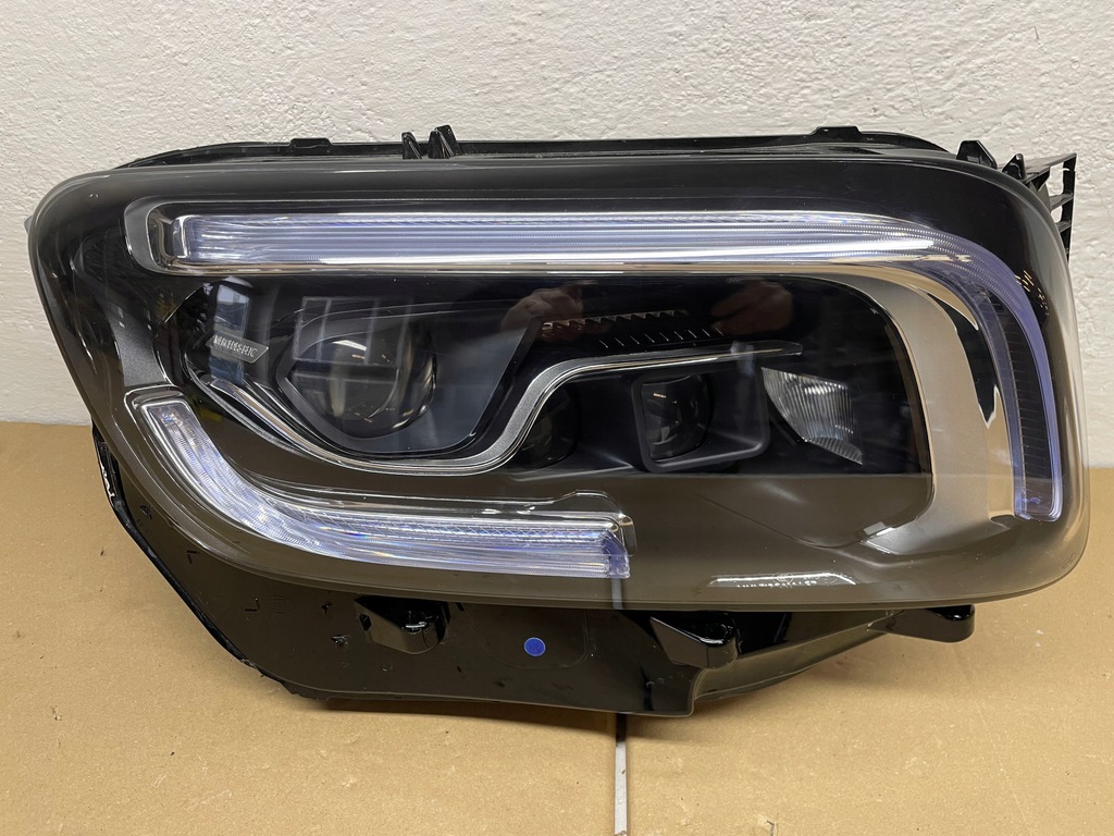  faro der.. mercedes glb multibeam x247 compl (#)