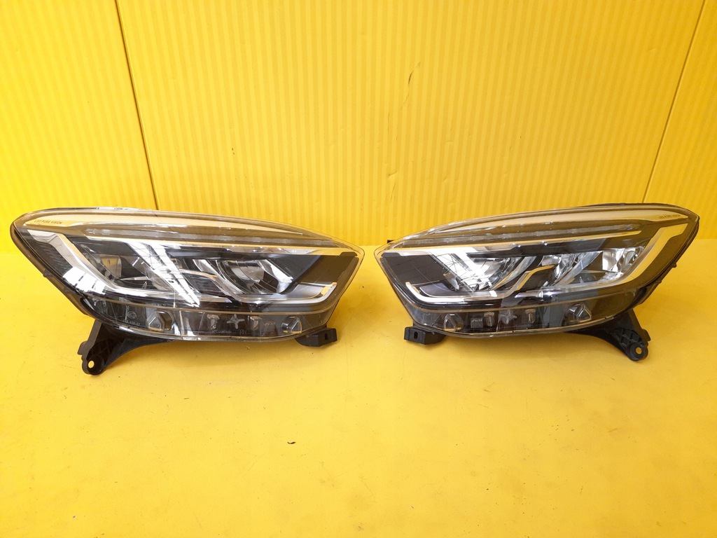 captur faro lote  der..   izq.  full led (#)