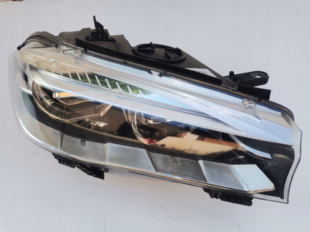 bmw x5 x6 f15 f16 2014 2019 led adaptativo der.. (#)