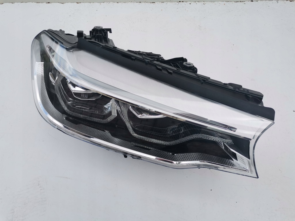 bmw g30 2018 full led adaptiv der.. oryg (#)