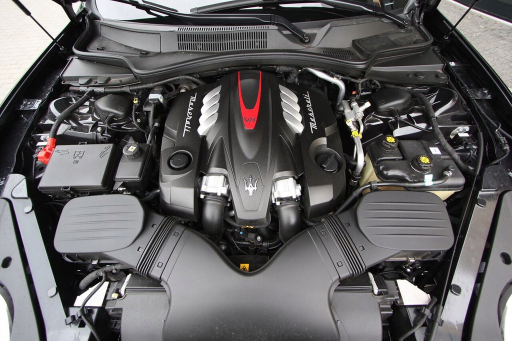 motor maserati quattroporte vi 3.8 gts v8 530km  (#)