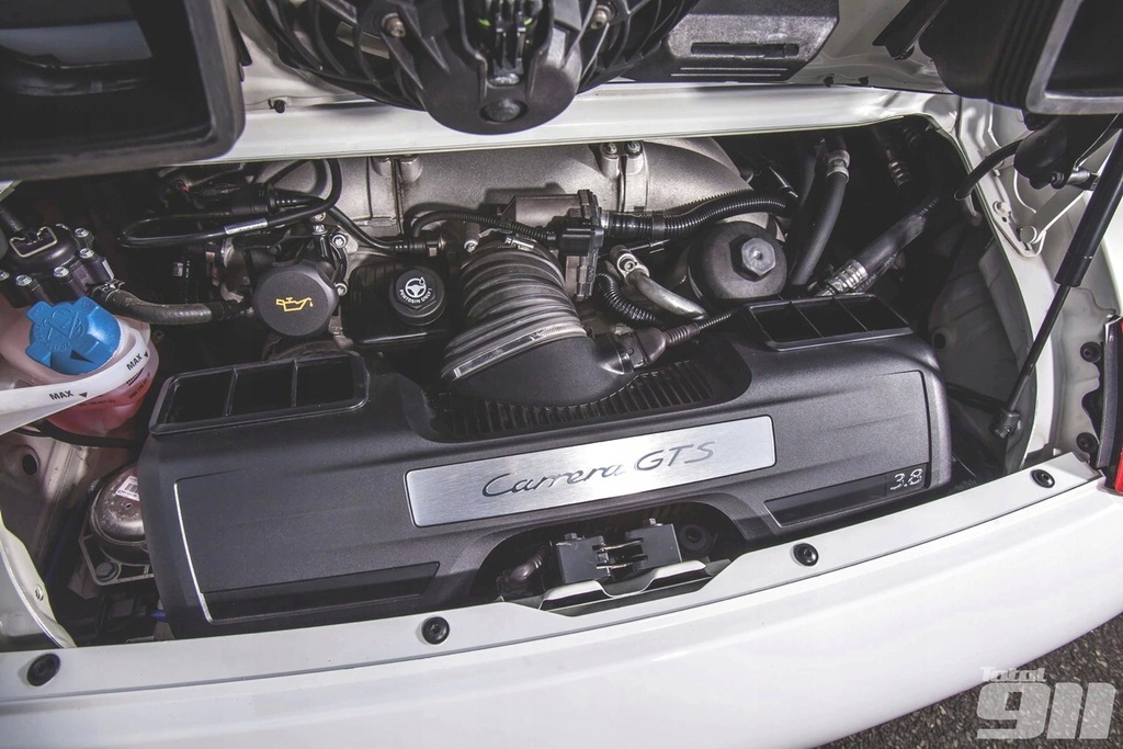 motor porsche 911 carrera gts 3.8 407km  (#)
