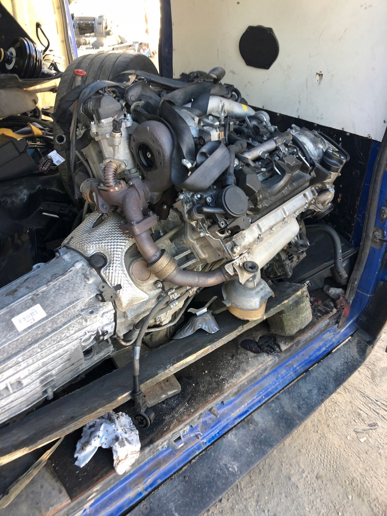 motor deznudo motor pelado deznudo mercedes om642 3.0v6 cdi  (#)