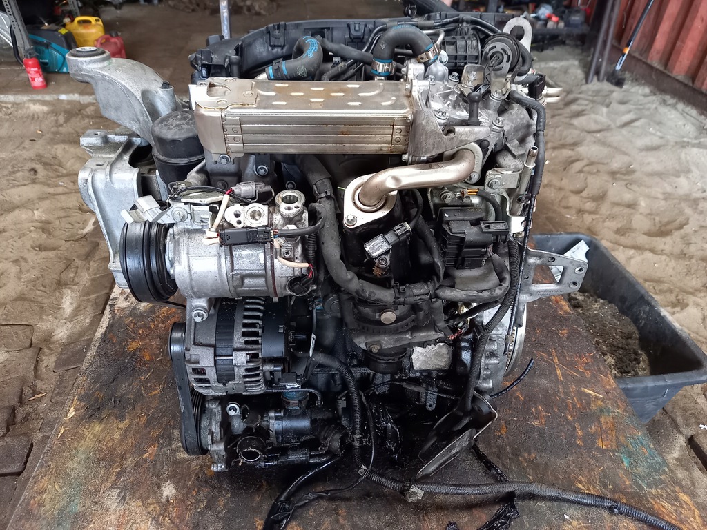 infiniti q30 qx30 q50 motor 2.2 diesel  (#)