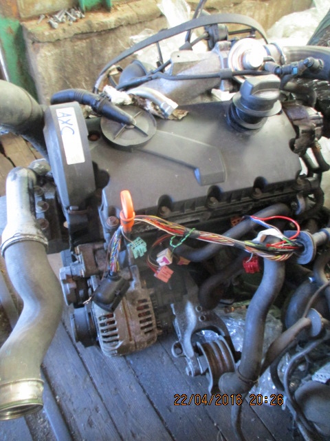 motor vw t5 19 tdi axc axb 160 milkm  (#)