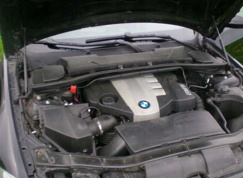 motor bmw e90 318d 2.0 n47d20c 143km  (#)
