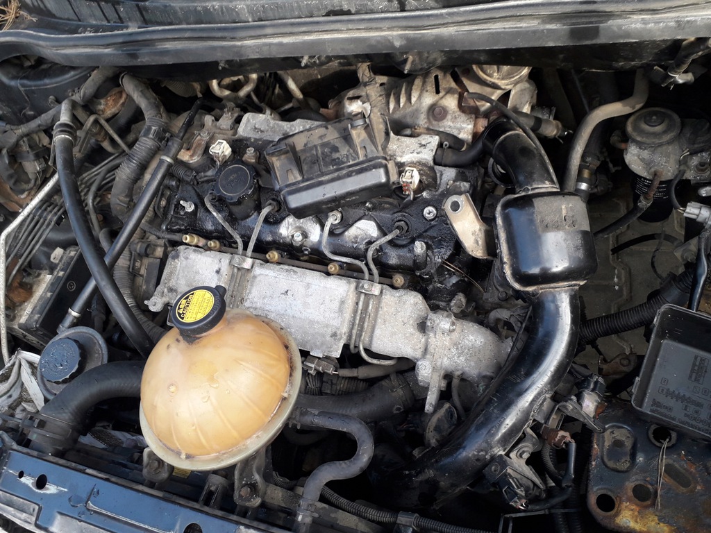 avensis verso motor 2.0 d4d deznudo motor pelado deznudo  (#)