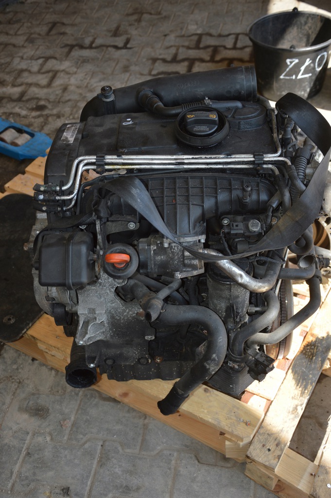 vw passat b6 2.0 tdi motor compl. bkp  (#)