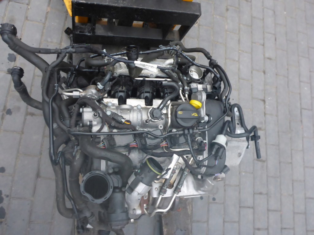 motor compl. vw polo 1.0 tsi dkla  (#)