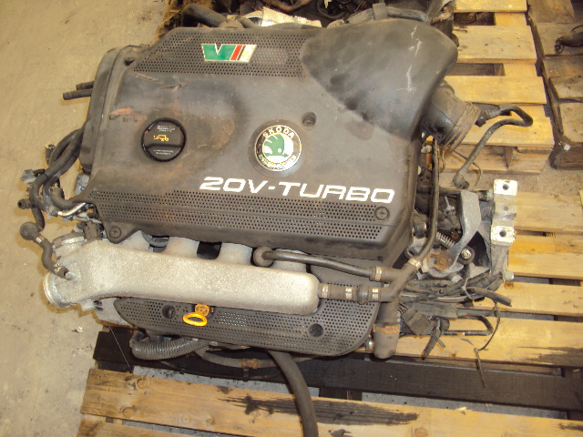 motor 1.8 t audi s3 tt amk 225km 01r  (#)