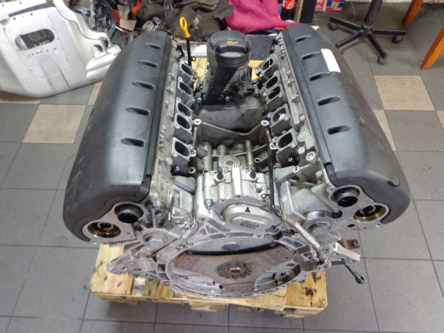 motor vw phaeton 5.0tdi v10 313km ajs  (#)