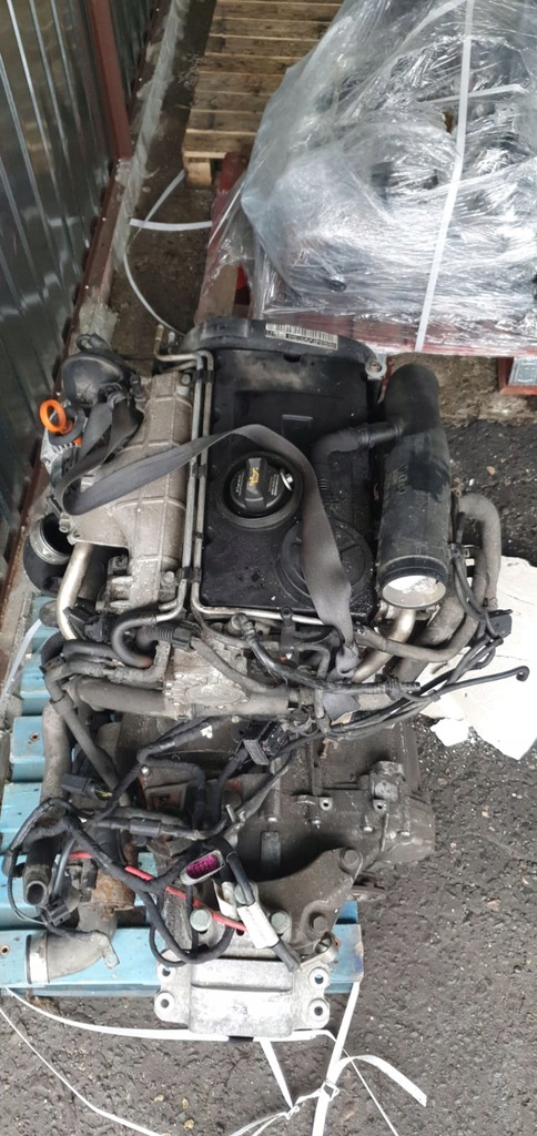 motor bkp skoda octavia ii passat compl. 140km  (#)