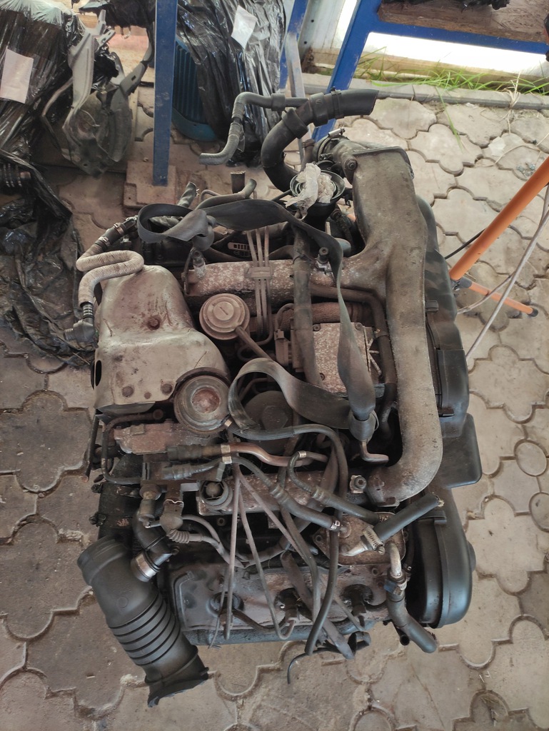 motor audi 2.5 tdi  (#)