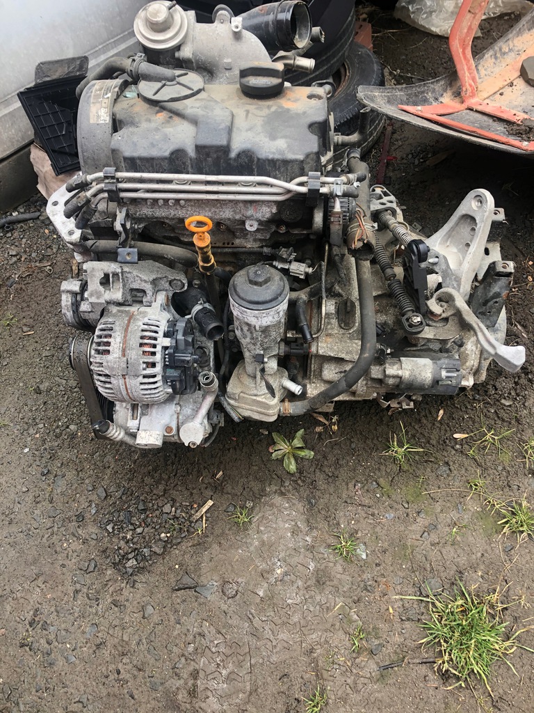 motor compl. vw skoda 1.4 tdi bnm 70mil !!!  (#)