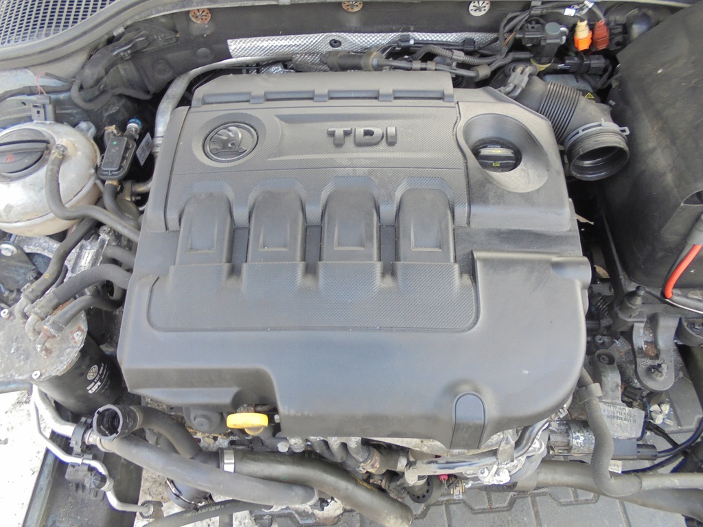 golf vii passat b8 octavia iii motor 1.6 tdi clh  (#)