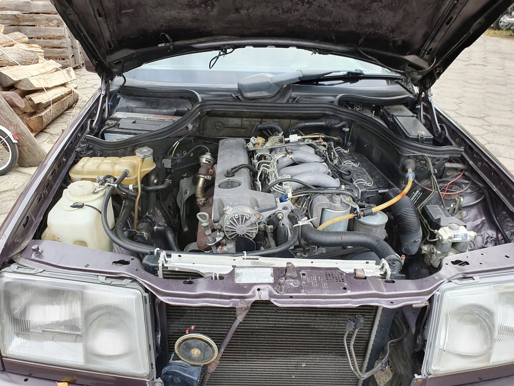 motor 2.5 diesel compl. mercedes w124  (#)