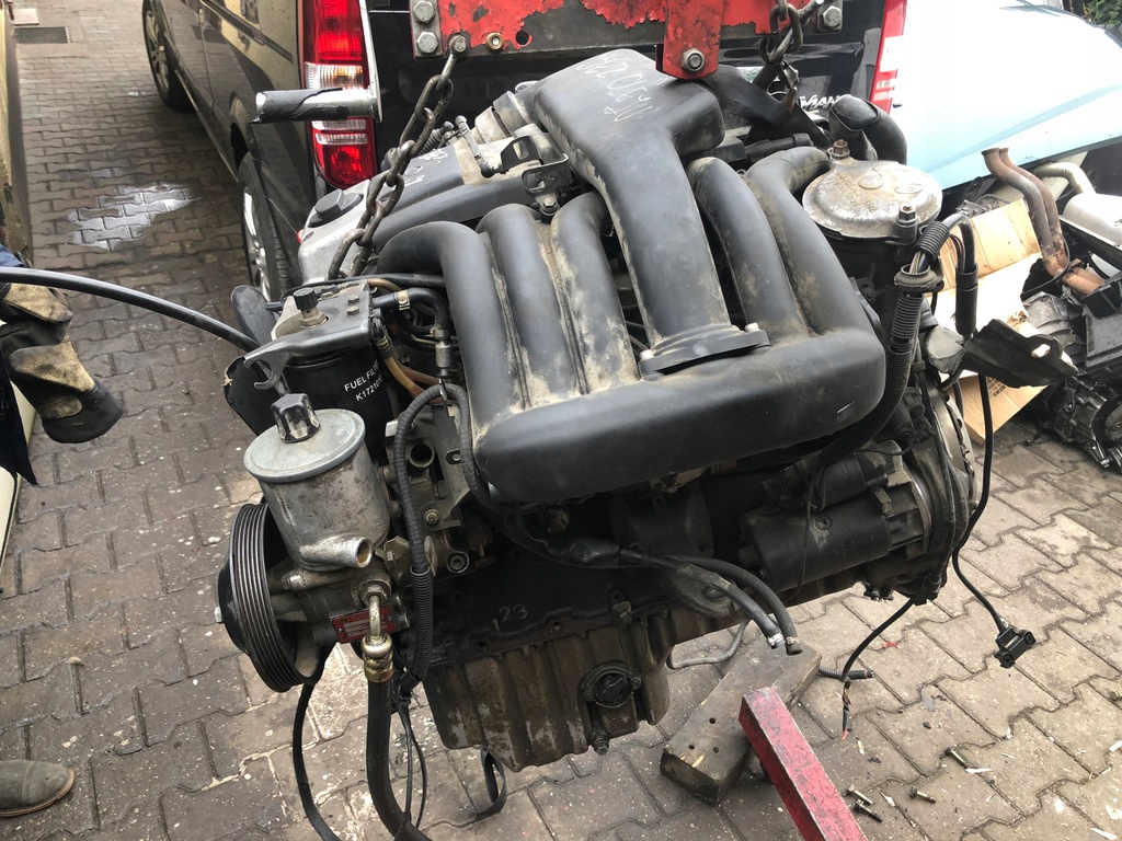 motor mercedes om605 2.5d 20v  (#)