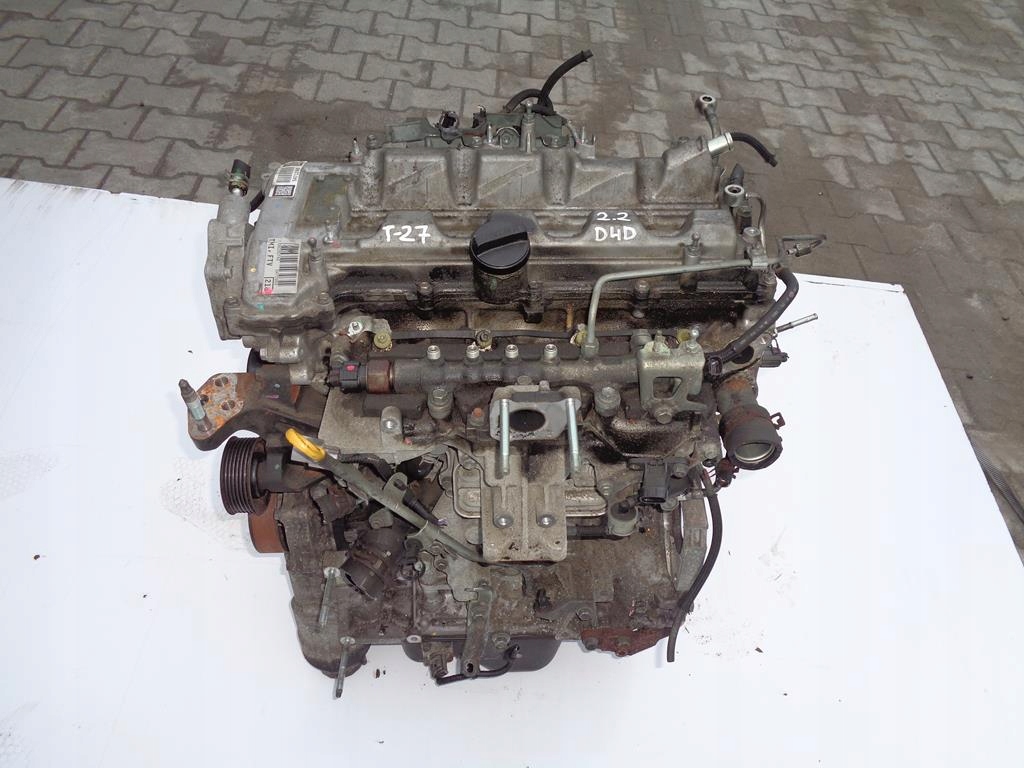motor 2ad toyota avensis t27 2.2 d4d 76 mil km  (#)