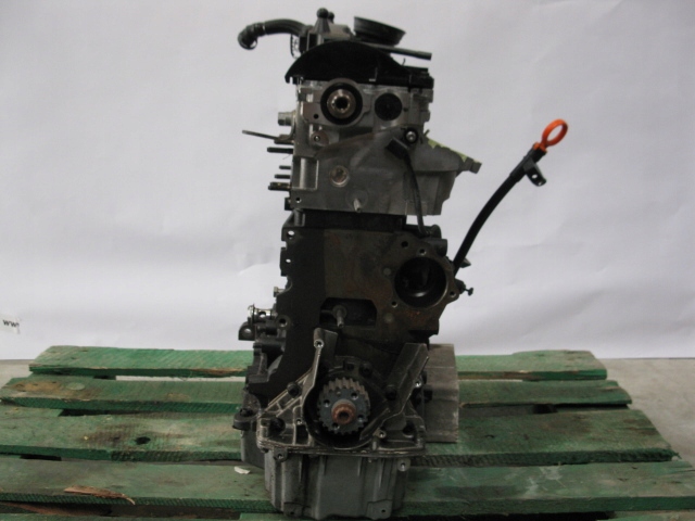 motor pelado deznudo motor 1.6 tdi vw golf cay  (#)
