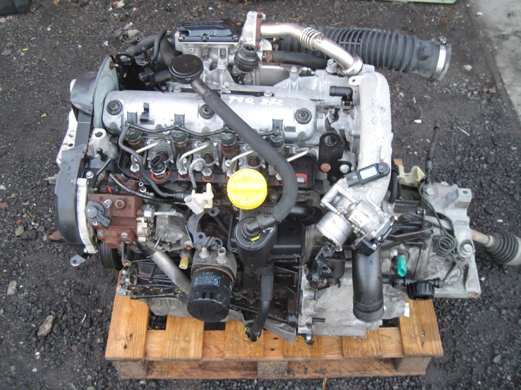 megane iii scenic iii 1.9 dci motor f9q 120mil  (#)