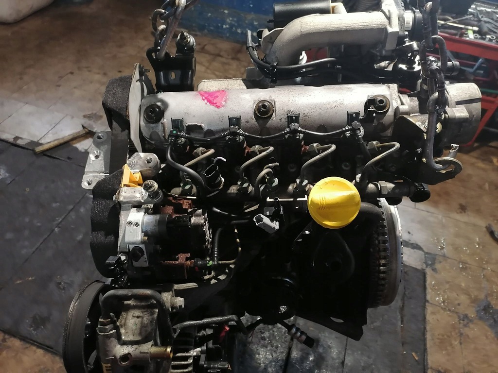 motor compl. 19 dci f9 trafic vivaro laguna  (#)