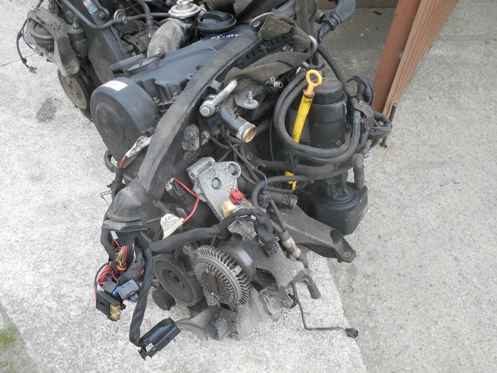 motor 19 tdi awx audi a4 b6 03- (96 kw) 177 mil  (#)