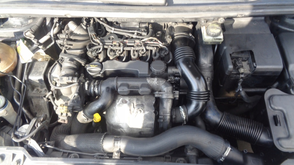 motor 1.6 hdi peugeot 307 compl.  (#)