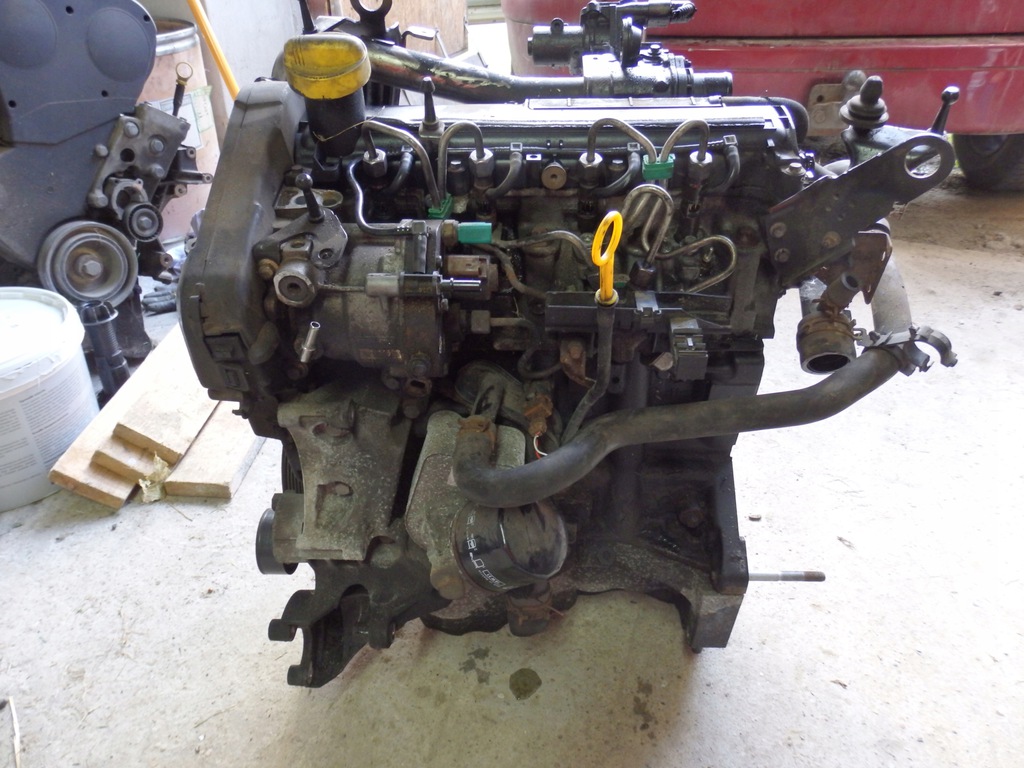 dacia logan duster motor 1.5 dci k9k8796 k9k796  (#)