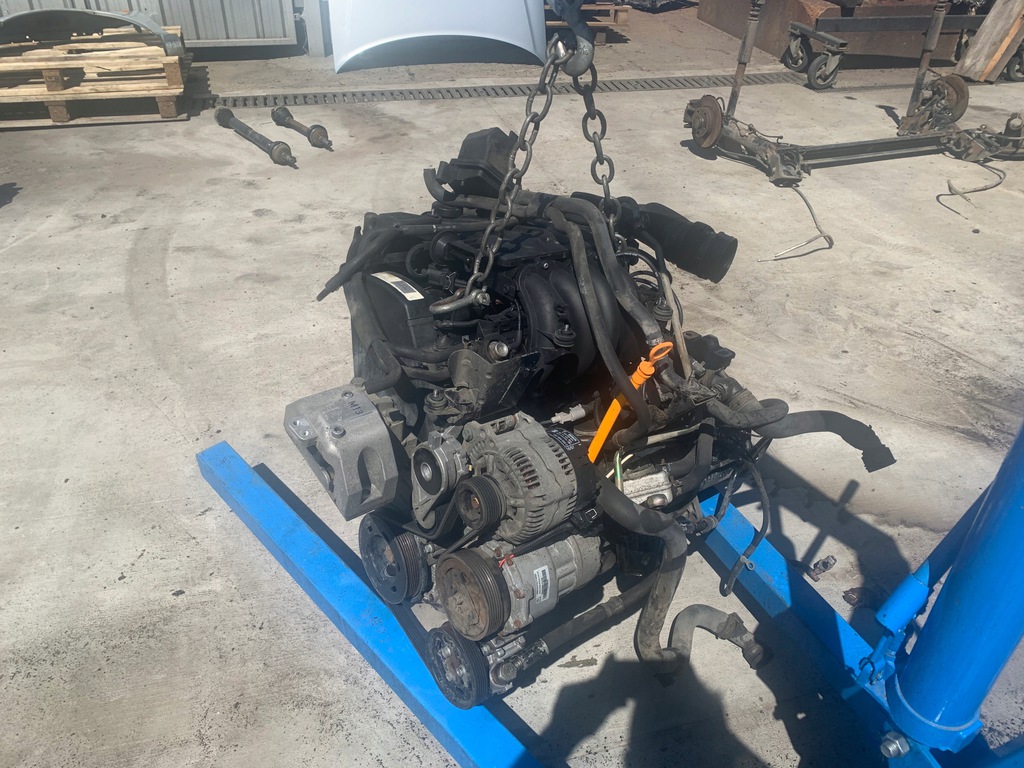 motor compl. 1.6 aeh audi a3  (#)