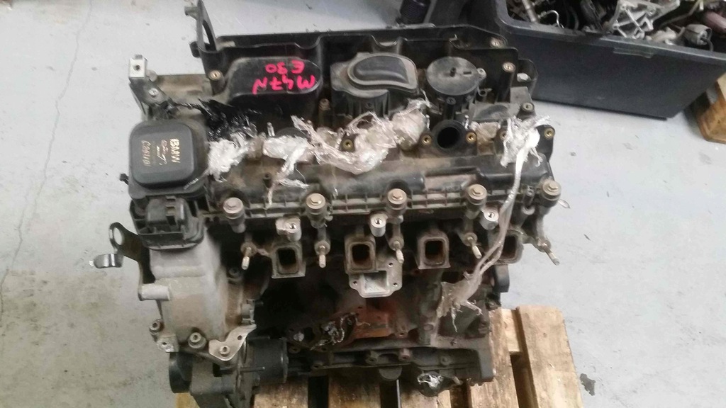 motor bmw e90 e87 m47n2 204d4 deznudo motor pelado deznudo  (#)