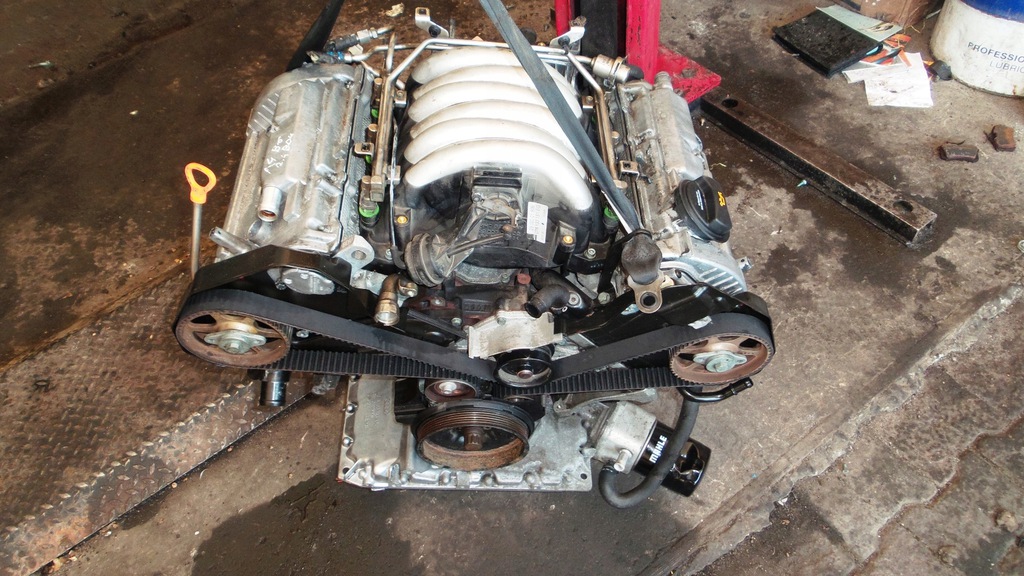 motor compl. pelado deznudo audi a4 b6 2.4 bdv  (#)