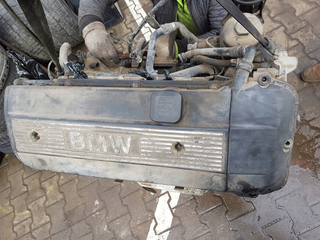 motor bmw 2.5 192km 256s5 m54b25    (#)