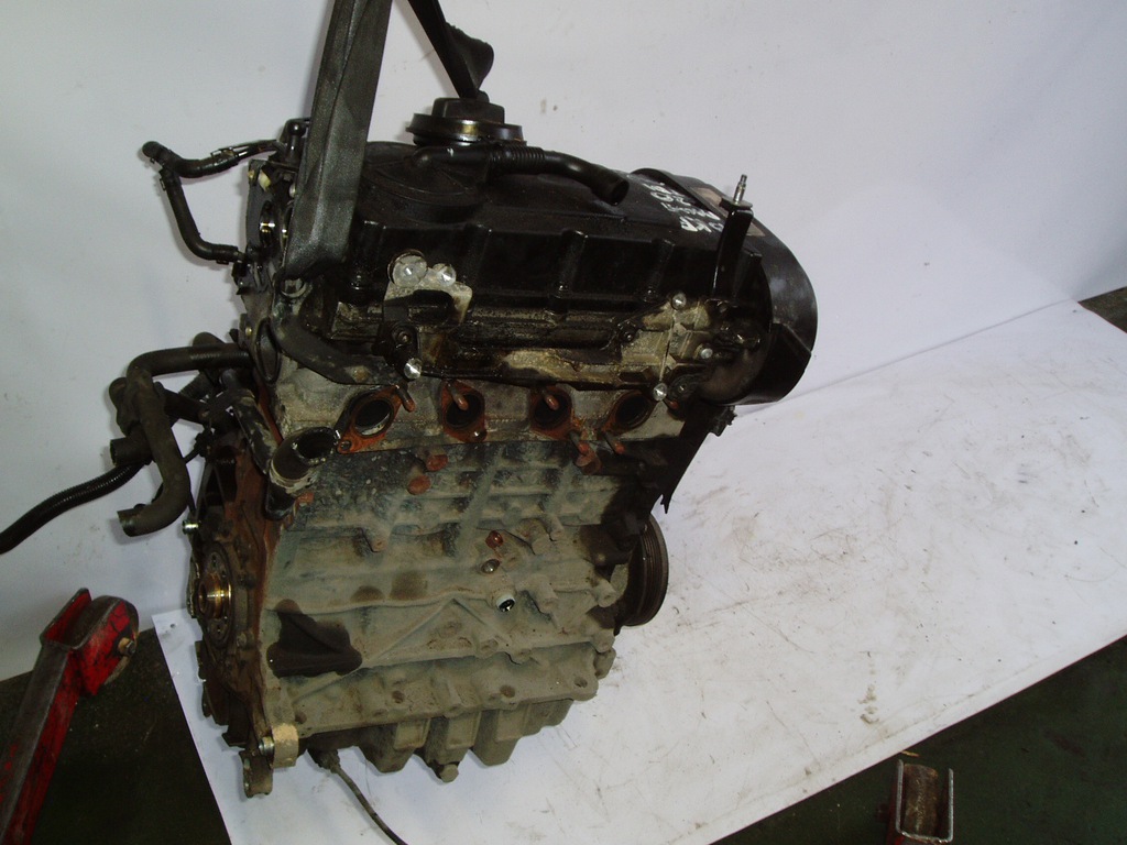 motor 2.0 tdi 140 km bkp passat b6 audi  (#)