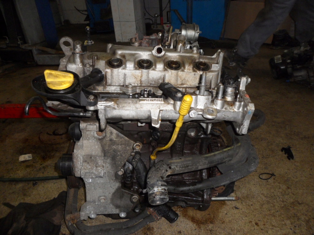 renault clio iii 1.2 tce d4f744 motor compl.  (#)