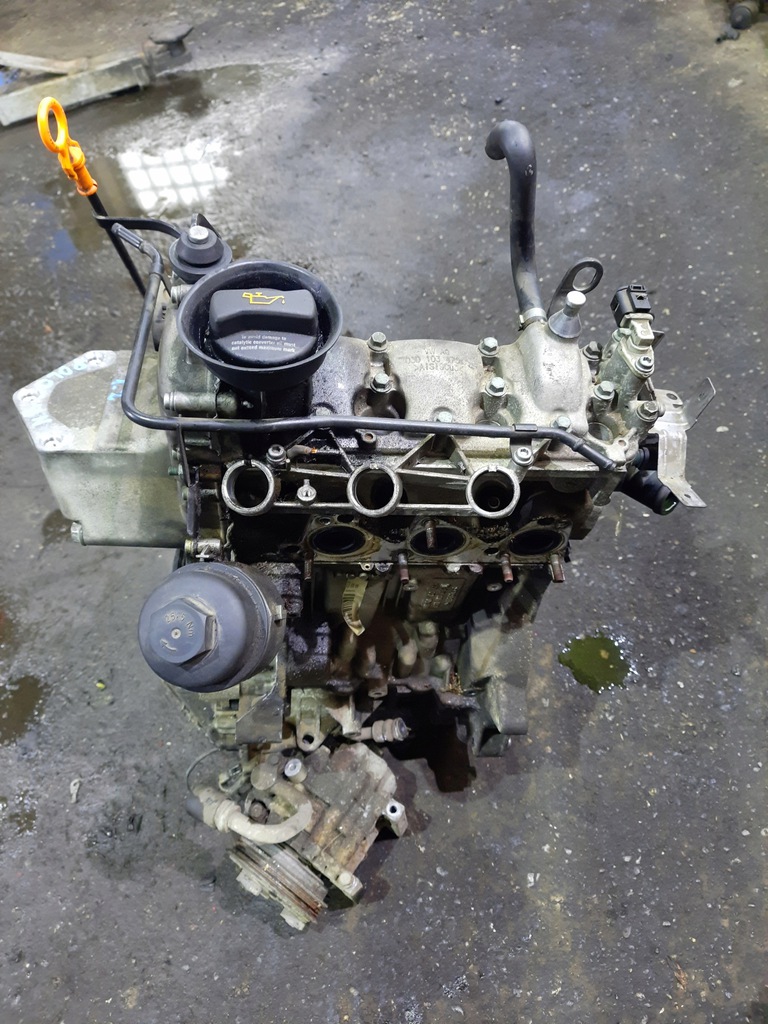 motor vw polo 9n 1.2  (#)
