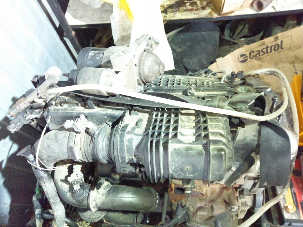 motor renault kangoo 1.5 dci k9k  (#)