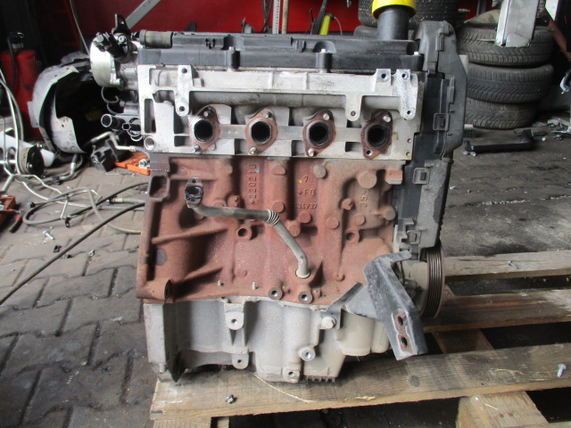 renault fluence 2010 15dci motor con bomba k9kf830  (#)