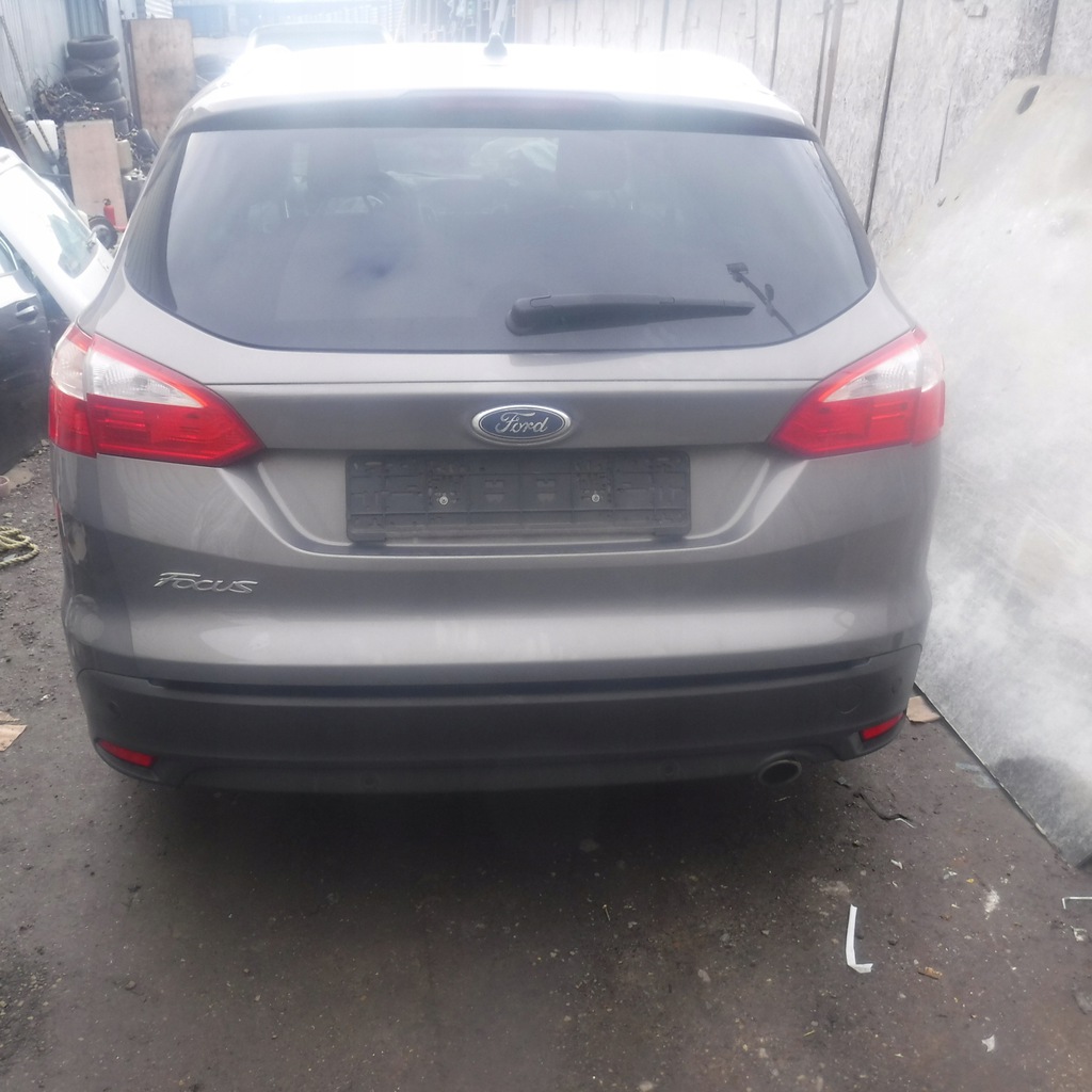 solapas trasero ford focus mk3 ranchera vb compl.  (#)
