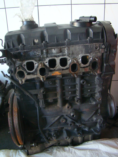 vw sharan 1.9 tdi motor auv  (#)