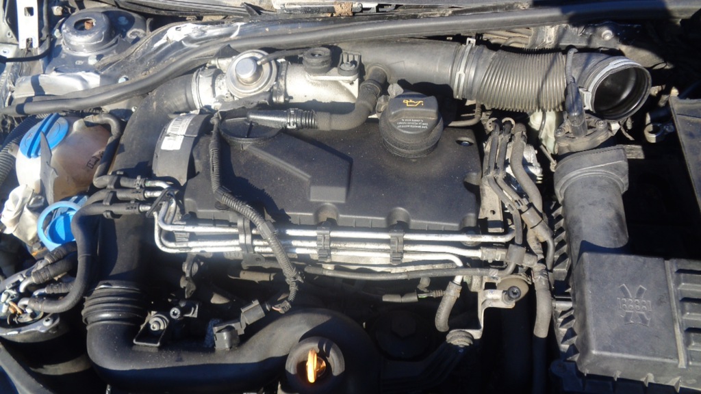 motor 1.9 tdi bru vw golf v touran  (#)