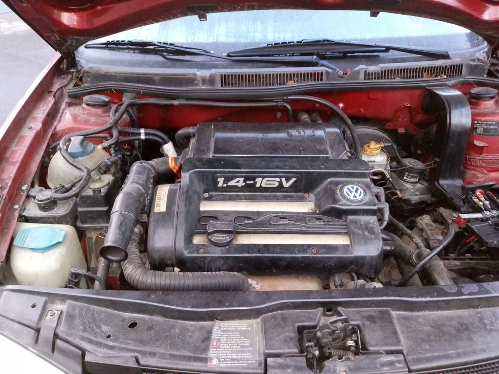 motor compl. 1.4 16v vw golf iv 3d  (#)