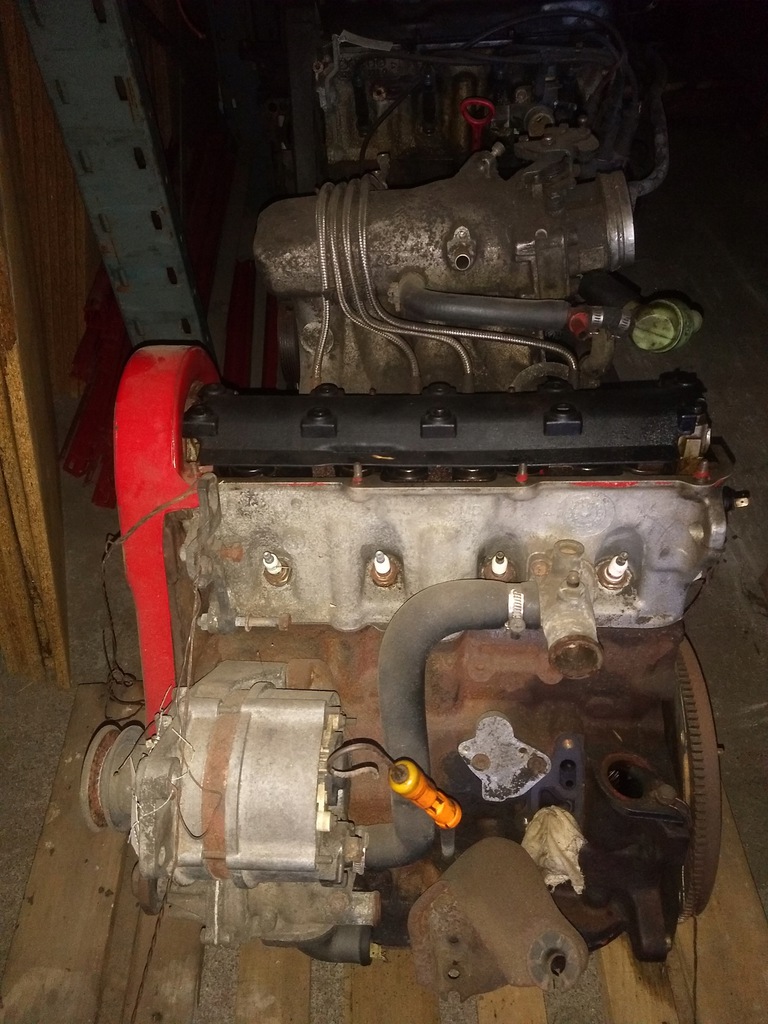 audi coupe 1.6 motor yn 75ps passat -80  (#)